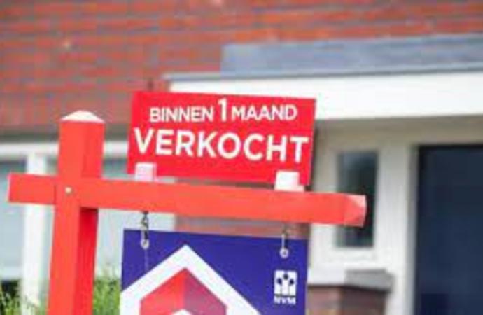 قانون جديد يسمح لرؤساء البلديات  السلطة لإجلاء السكان من منازلهم