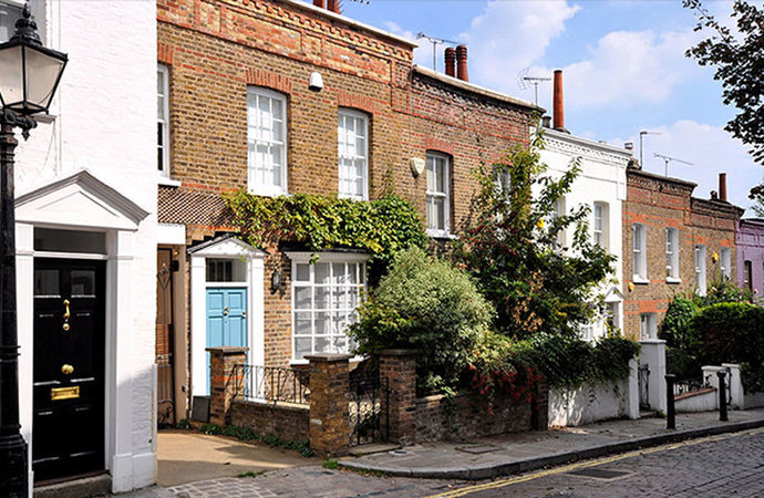 ارتفاع قروض التمويل العقاري في بريطانيا رغم ارتفاع الفائدة