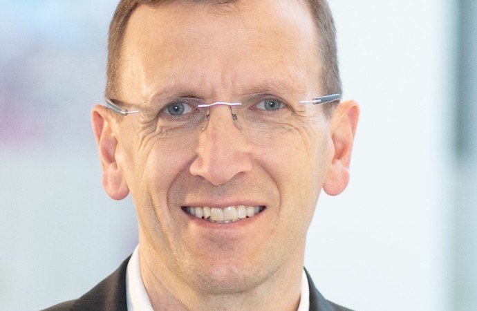 إيمرسون تعيّن رئيساً جديداً للشركة   في منطقة الشرق الأوسط وأفريقيا