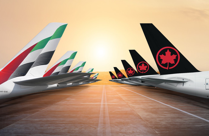  طيران الإمارات ترحب بـ "إير كانديا" 