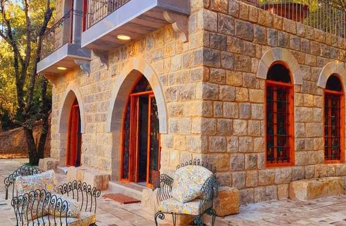 حجوزات Fully booked والنقابة تظهر قريباً بيوت الضيافة في لبنان تُهدّد فنادق 5 نجوم