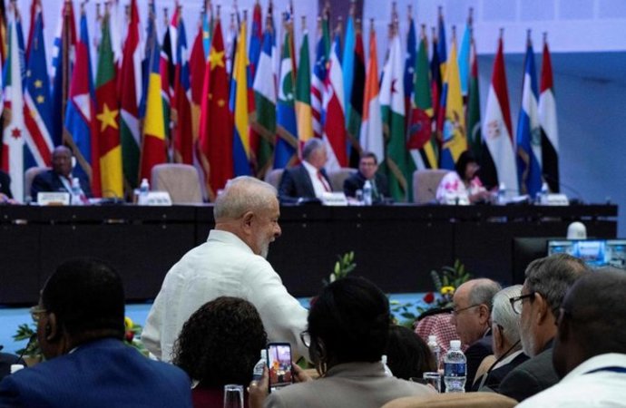 قمة الـ «77 + الصين» تدعو لتغيير  قواعد اللعبة الاقتصادية الدولية 