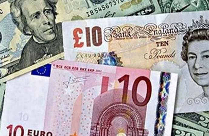 ضعف العملات الرئيسية والنشاط الاقتصادي اظهىر قوة الدولار