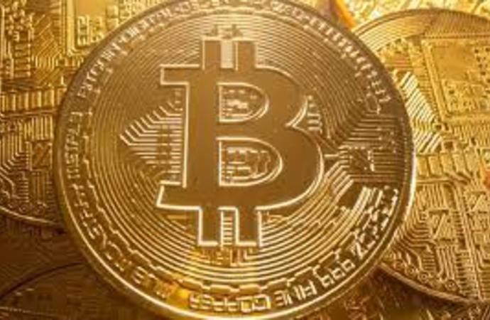 اسواق  العملات الرقمية هدأت والبيتكوين حافظ على مكاسبه