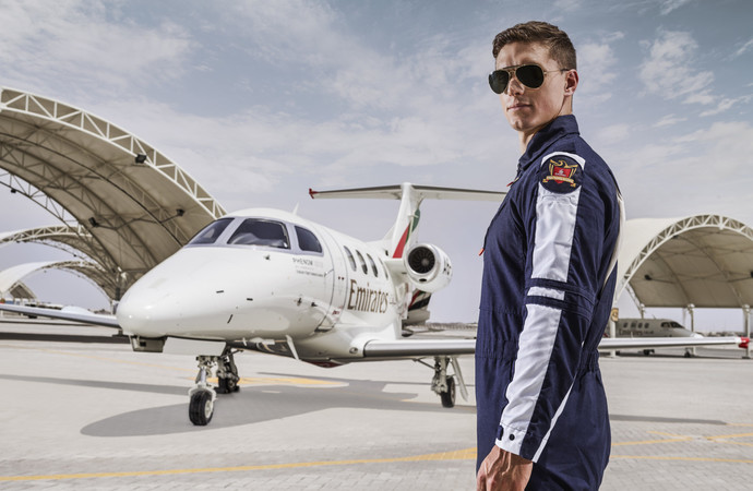 اكاديمية الإمارات للتدريب  تهيئ جيل المستقبل من الطيارين