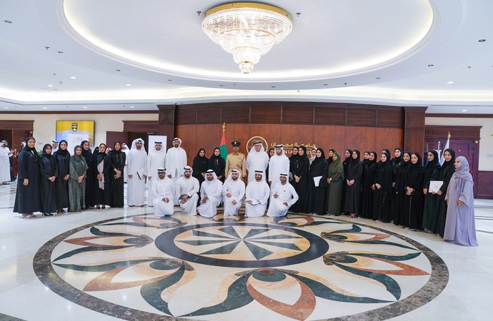اختتام الدورة الرابعة لبرنامج  "سفراء الهوية الوطنية الإماراتية"