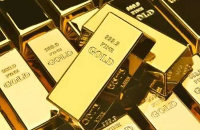 تدني عوائد الدولار والسندات يدفع اسعار الذهب صعوداً