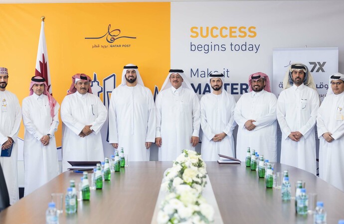 بريد الإمارات وبريد قطر يُبرمان  اتفاقية لخدمات التجارة الإلكترونية 