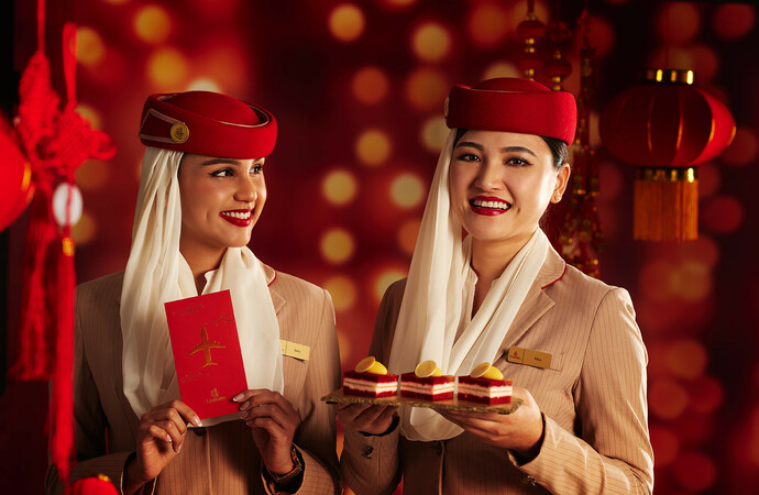 طيران الإمارات تشارك عملاءها  الاحتفال بالسنة القمرية الجديدة