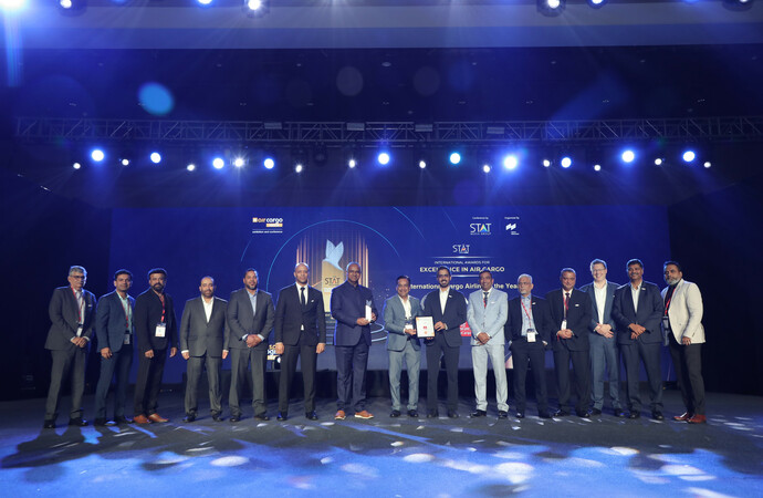 "الإمارات للشحن الجوي" تنال  جائزة أفضل ناقلة شحن دولية