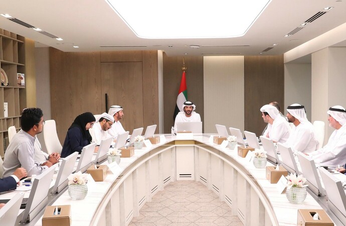 "الاقتصاد" تجتمع مع رؤساء الجمعيات    التعاونية استعداداً لبدء شهررمضان