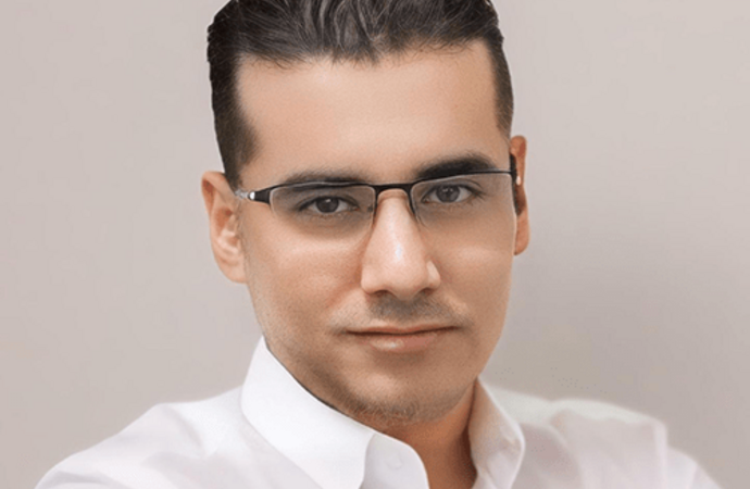 اسعار النفط الخام تتراجع  بعد انكماش انشطة المصانع