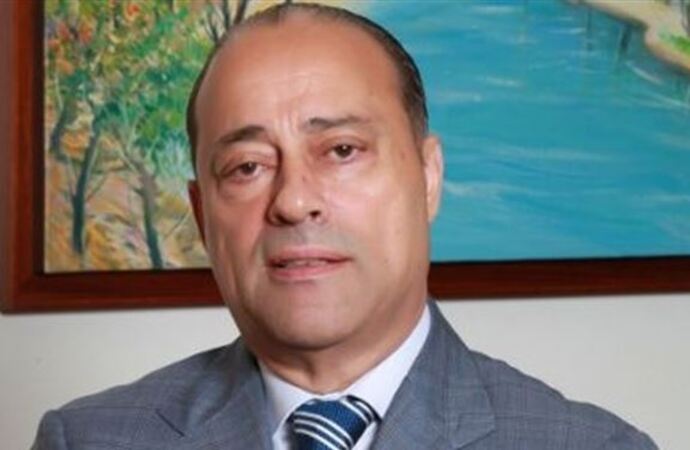 د البعاصيري ل"مجلة 24 " : فوز  ترامب سيغير المعادلة الاقتصادية