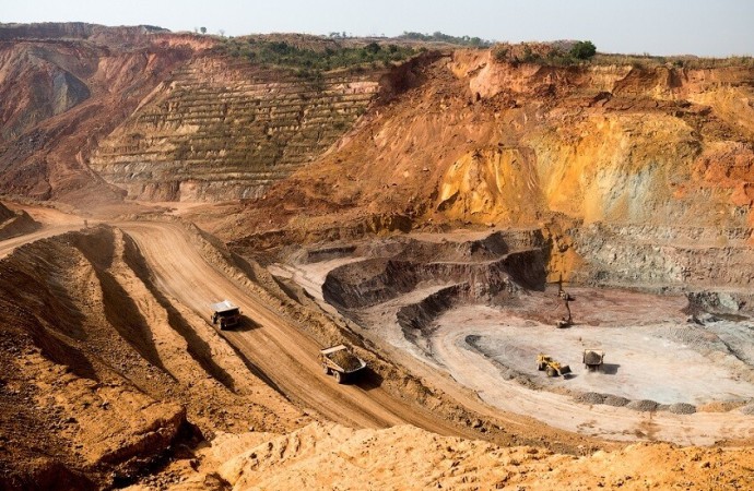  السعودية تناقش مشاركة شركة  روسية للتنقيب عن الذهب بالمملكة