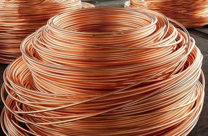  رسوم ترامب على النحاس  هل تنعش الصناعة الاميركية