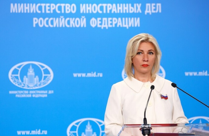  زاخاروفا: الغرب لا يستطيع  التخلي عن هوس العقوبات