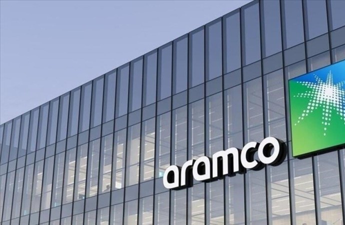   "أرامكو" السعودية توقع صفقة بـ 11  مليار دولار لتطوير حقل الجافورة