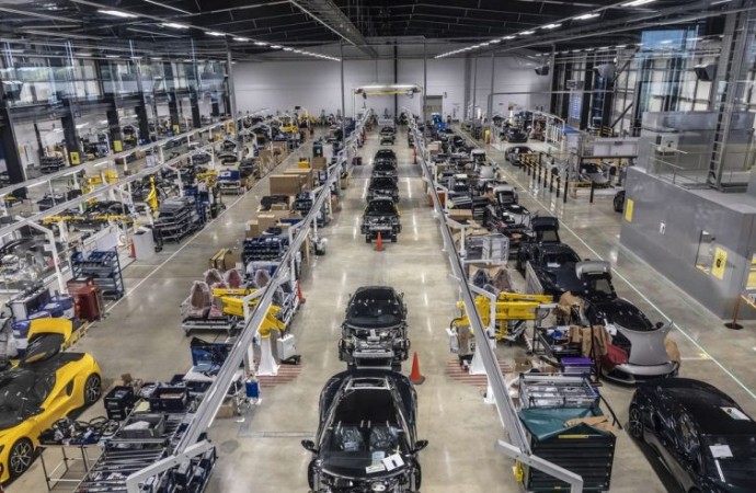  نمو قطاع التصنيع البريطاني بقيادة قطاع السل الوسيطة