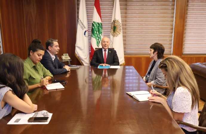 وفد كندي في غرفة طرابلس للإطلاع  على نتائج مشروع تمكين المرأة اقتصادياً