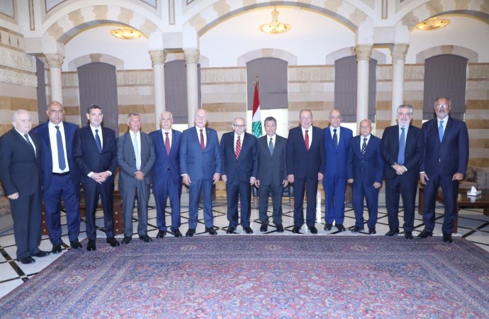 دبوسي بعد لقائه رئيس الحكومة: نسعى لجعل لبنان منصة استثمار 