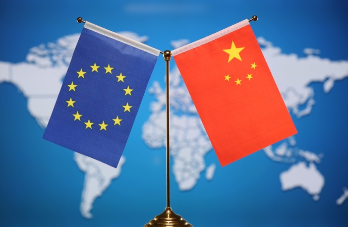 "الاتحاد الأوروبي" يرفع "سلاح " الأمن الاقتصادي في وجه الصين