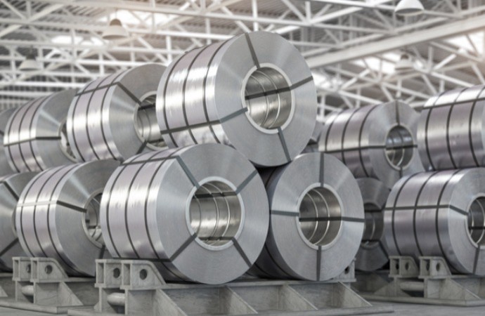 روسيا تقلص تصدير الحديد والفولاذ إلى الاتحاد الأوروبي للحد الأدنى