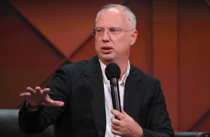 دميترييف يتوقع عجزا حادا في  القطاعات الأوروبية والبريطانية 