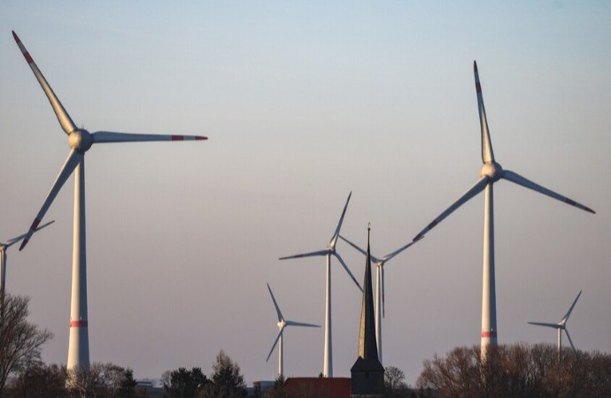 ألمانيا تعتمد على الطاقة المتجددة  لتلبية نصف الطلب على الكهرباء