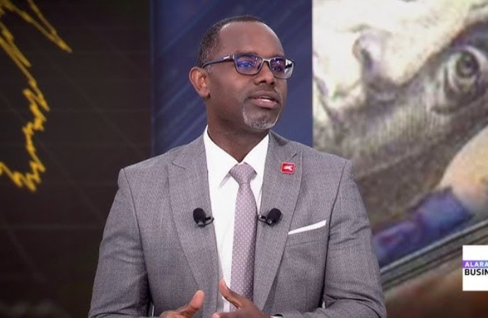 مؤشر الدولار مستقر والانظارتتجه نحو البيانات الاقتصادية الاميركية