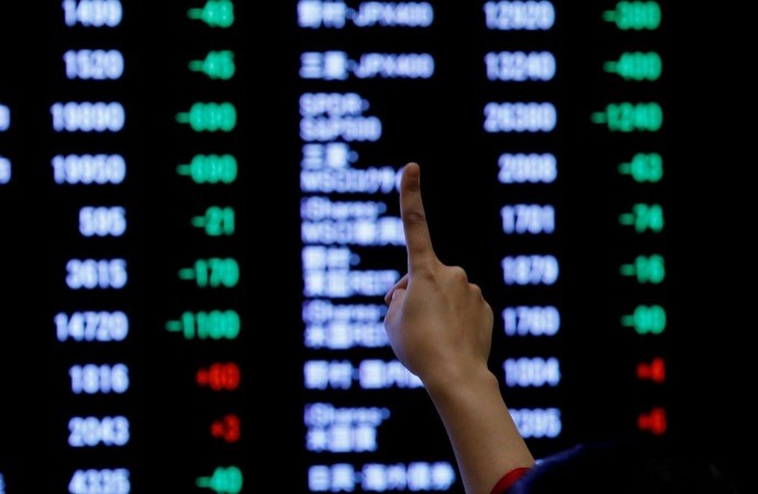 الأسهم الآسيوية تقفز بدعم قطاع  التكنولوجيا وآمال إعادة فتح هرمز