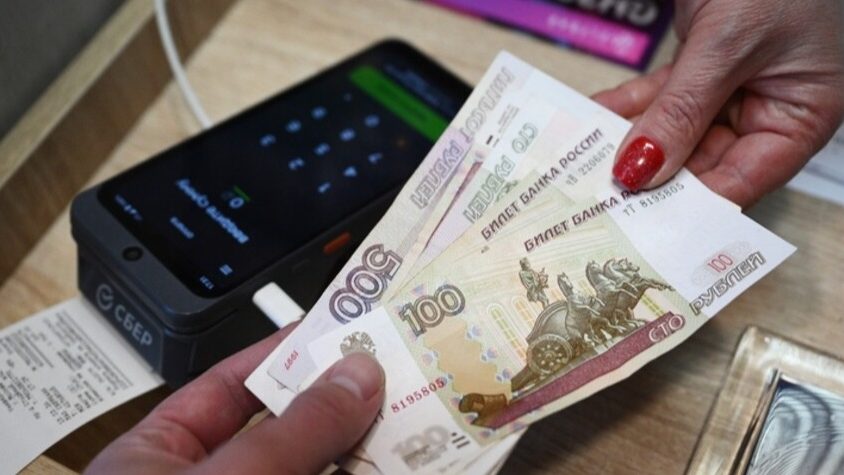 "أين طارت النقود؟".. عملية احتيال ضخمة تهز موسكو
