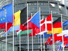 الاتحاد الأوروبي يتوقع  نموا اقتصادياً أقوى  في 2023 و2024  لكن التضخم سيبقى أعلى