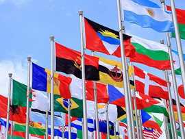 صبغة نادرة وثمينة..  سرّ اللون الأرجواني وأعلام دول العالم