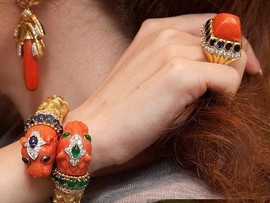 الأساور الكبيرة "كاريزما" معصميكِ