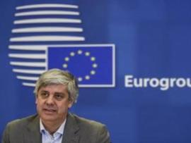 عضو في «المركزي الأوروبي» يحذر   من الاستمرار برفع اسعار الفائدة 