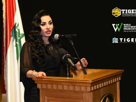 دور المرأة في ظل الحروب والأزمات 