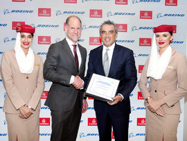 طيران الإمارات وبوينج تتعاونان  لتطوير صيانة الطائرات بحلول رقمية