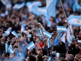 التظاهرات تعم بوينس ايرس احتجاجاً على مرسوم الاصلاح الاقتصادي 