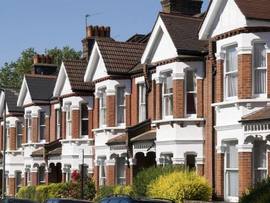 تسارع ارتفاع اسعار المنازل  يقلص خسائر الجنيه الاسترليني 