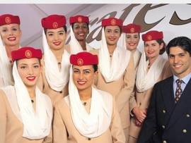 طيران الإمارات تعتزم توظيف  5000 مضيفة ومضيف عام 2024