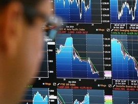 أسهم أوروبا تنخفض وترقب  لقرار المركزي بشأن الفائدة