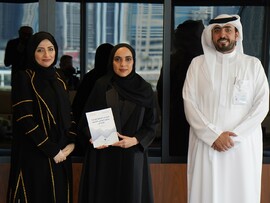 اللجنة العليا للتشريعات ومعهد دبي القضائي  يطلقان كتاب "الجزاءات الجنائية الإدارية"