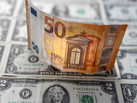 مع هدوء انكماش الانشطة الاقتصادية اليورو يواصل تسجيل المكاسب