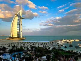 الإمارات الأولى إقليمياً في مؤشر  تنمية السياحة والسفر 2024 