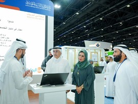 دائرة الموارد البشرية لحكومة دبي  تختتم مشاركتها في معرض للوظائف 