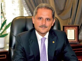 د سميرحمود ل "مجلة 24 " المطلوب انتظام العمل المصرفي