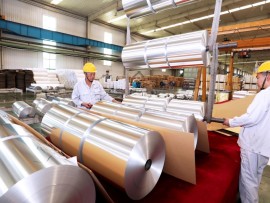 نشاط غير متوقع للمصانع  الصينية الخاصة في اذار 