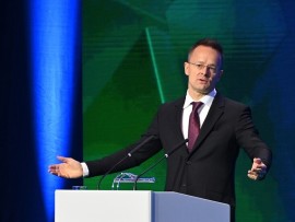  هنغاريا مستعدة للبحث عن حلول  مع روسيا لاستيراد الغاز