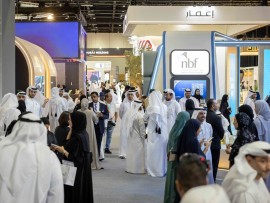  معرض «رؤية 2025» يعزّز التوطين  ويُمهّد الطريق أمام الكفاءات الإماراتية 