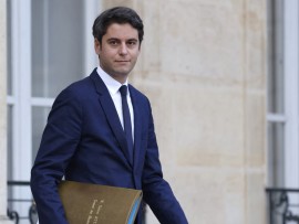  استقالة رئيس الحكومة الفرنسية  تدفع السوق الفرنسية للتراجع بحدة